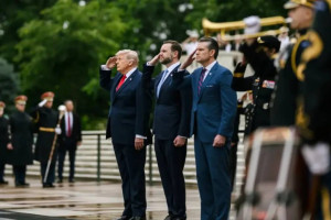 США наносят новые удары по Ирану